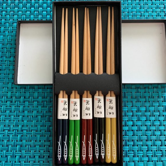 Chinese Chopsticks - utensils or hair sticks - Picture 6 of 8